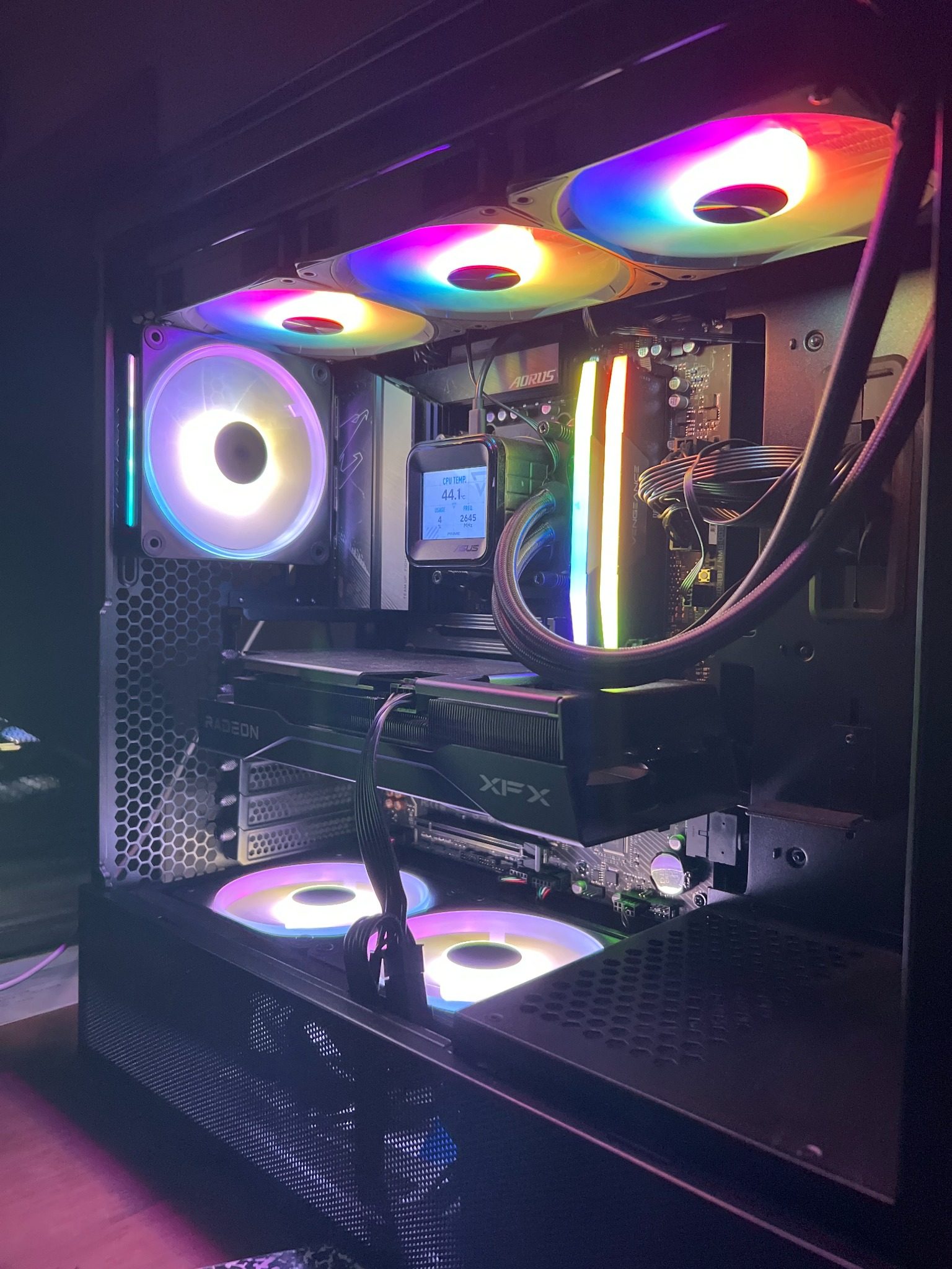 6900 XT XFX gaming PC